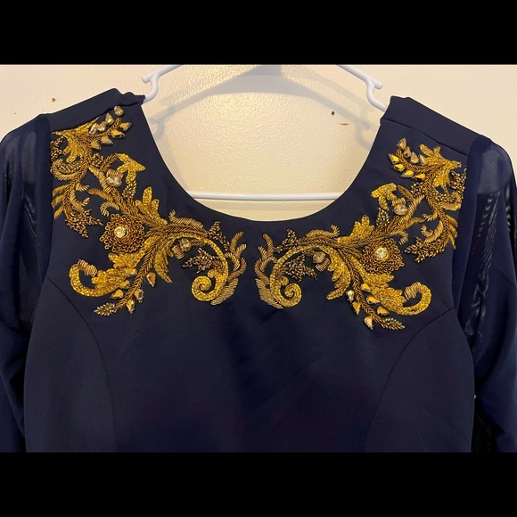 Designer Gown comes with net duppata (with designer tassel) & silk bottom. - Picture 6 of 8